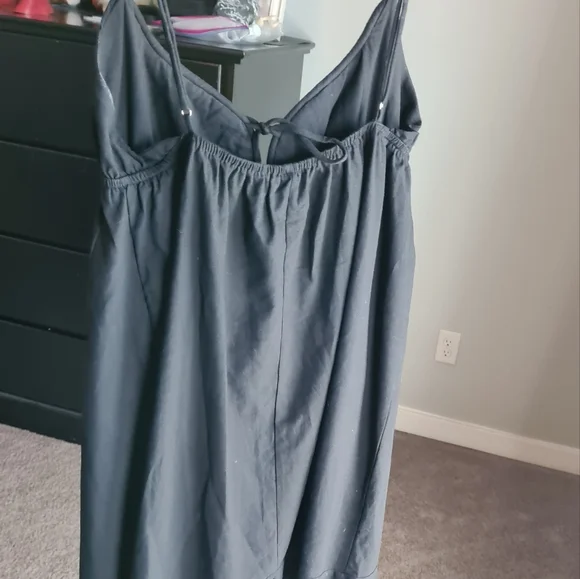 Cute black mini dress - Picture 7 of 9